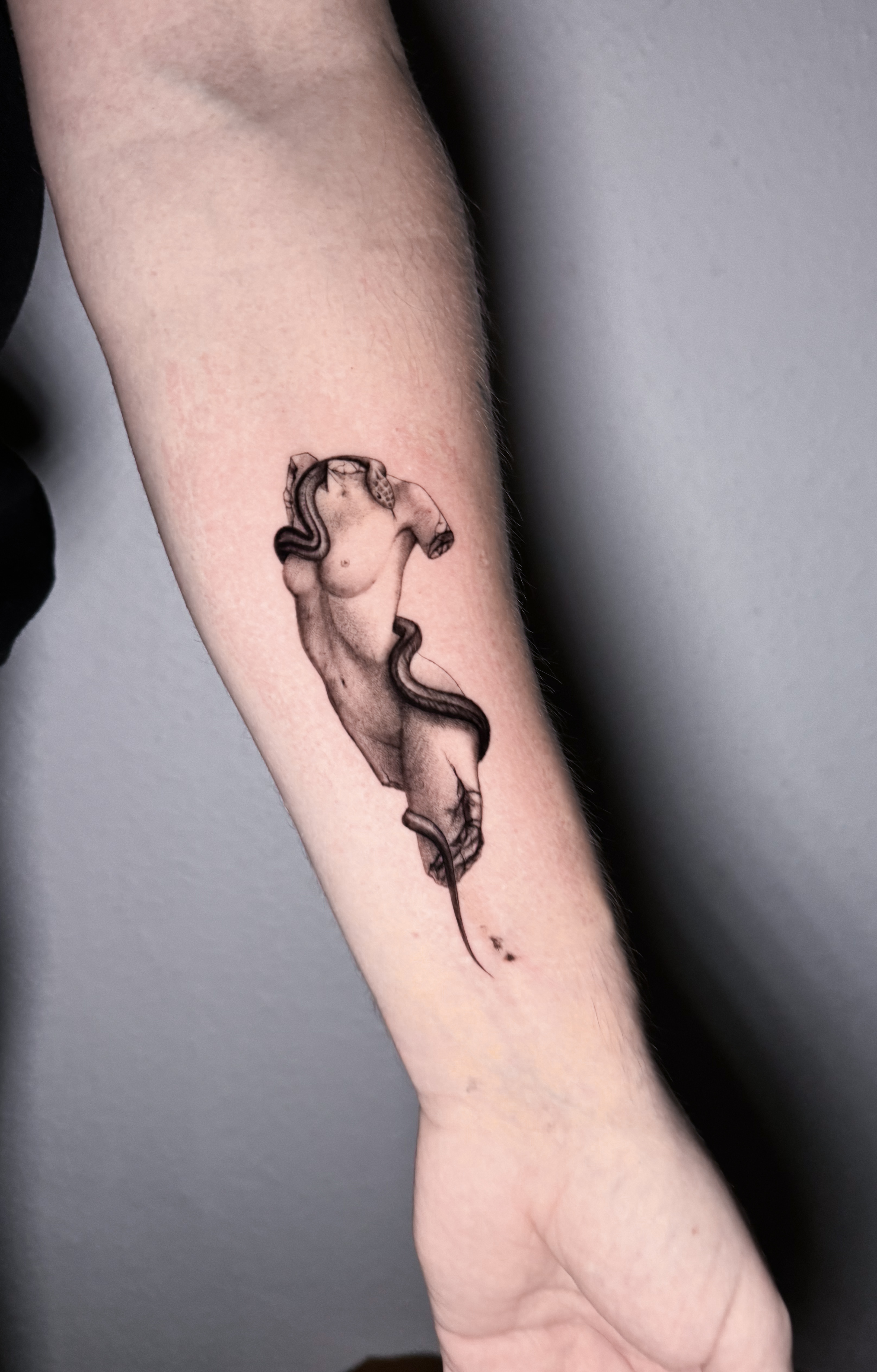 Microrealistic Tattoo